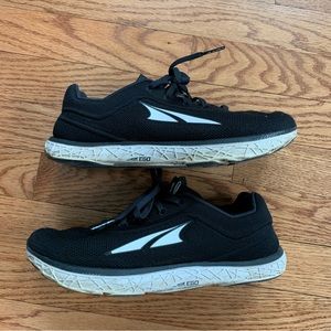 Women’s Altra Escalante Size 8